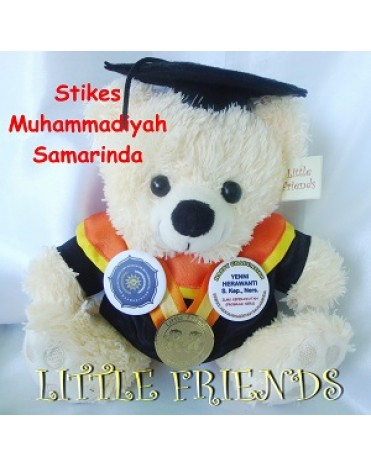 Boneka Wisuda Stikes Muhammadiyah Samarinda (25 cm)